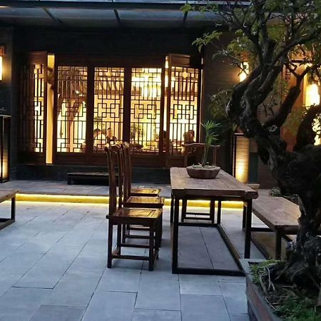 Zhuangse Chengdu Youth Hostel Екстер'єр фото