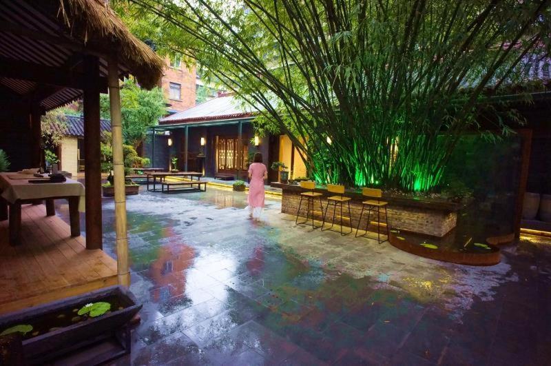 Zhuangse Chengdu Youth Hostel Екстер'єр фото